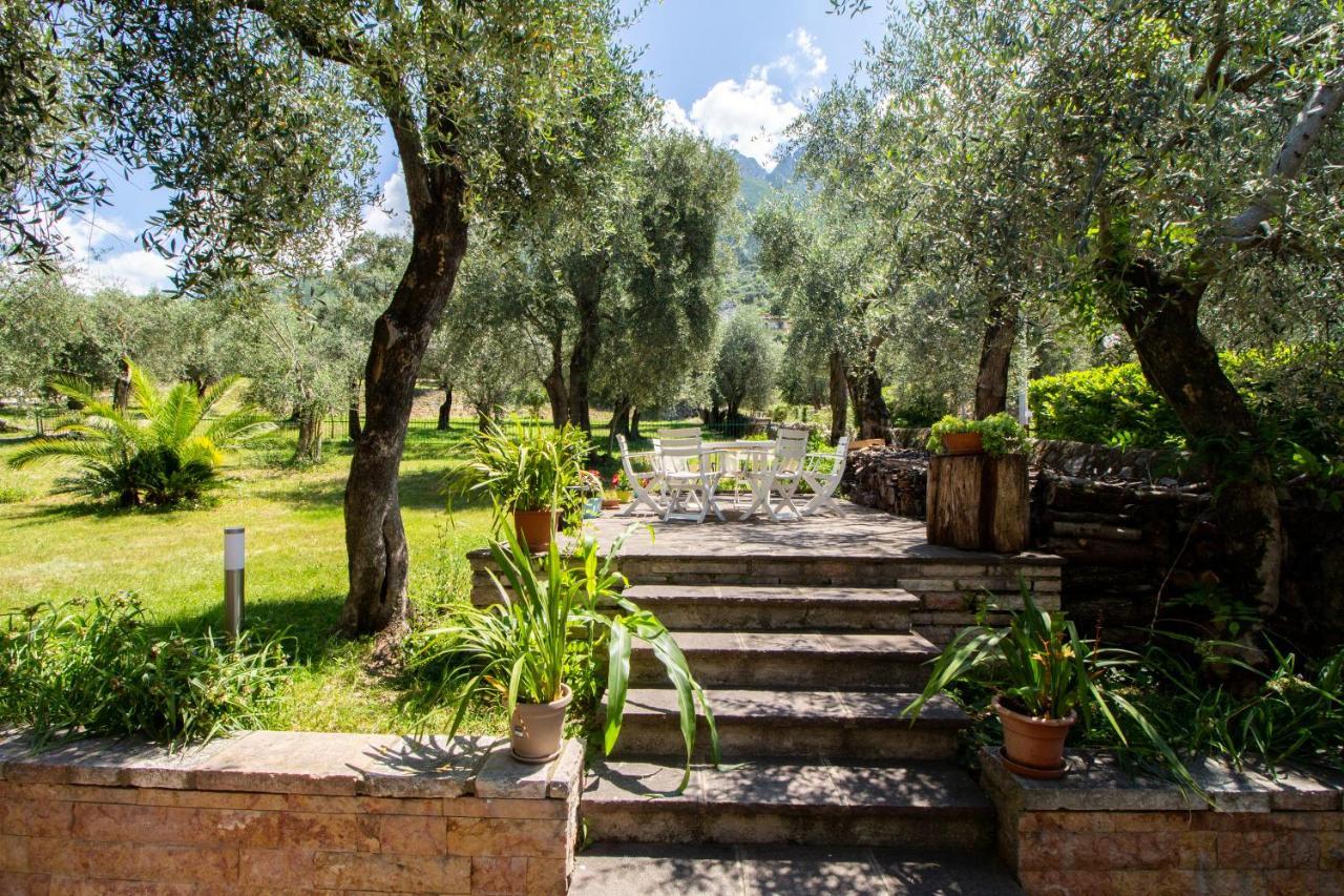 Villa Diana - Terrazza Sul Lago Assenza di Brenzone Exterior foto