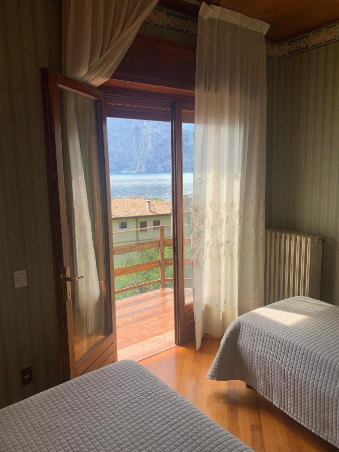 Villa Diana - Terrazza Sul Lago Assenza di Brenzone Exterior foto